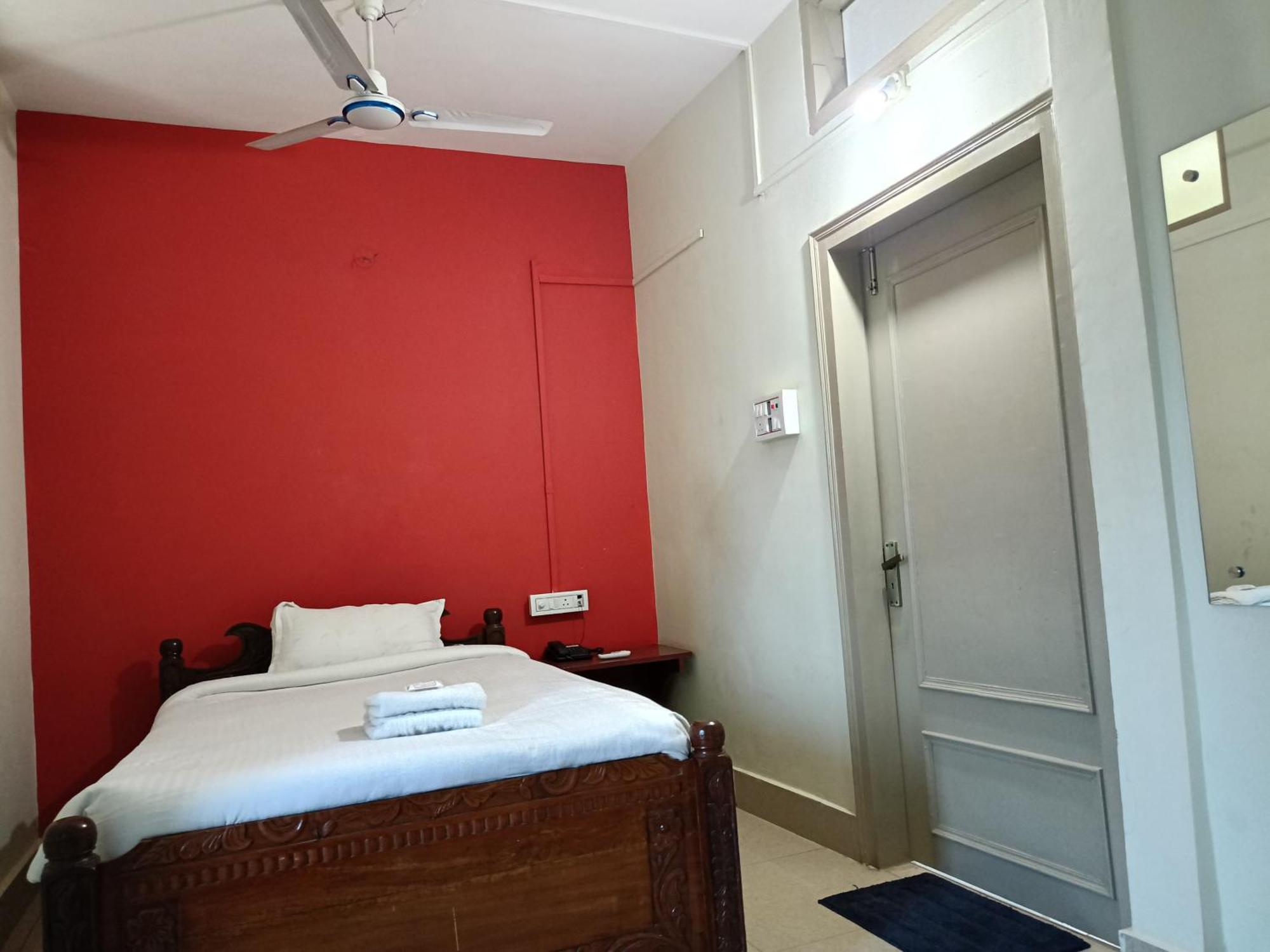 Hotel Bhargav Guwahati Luaran gambar