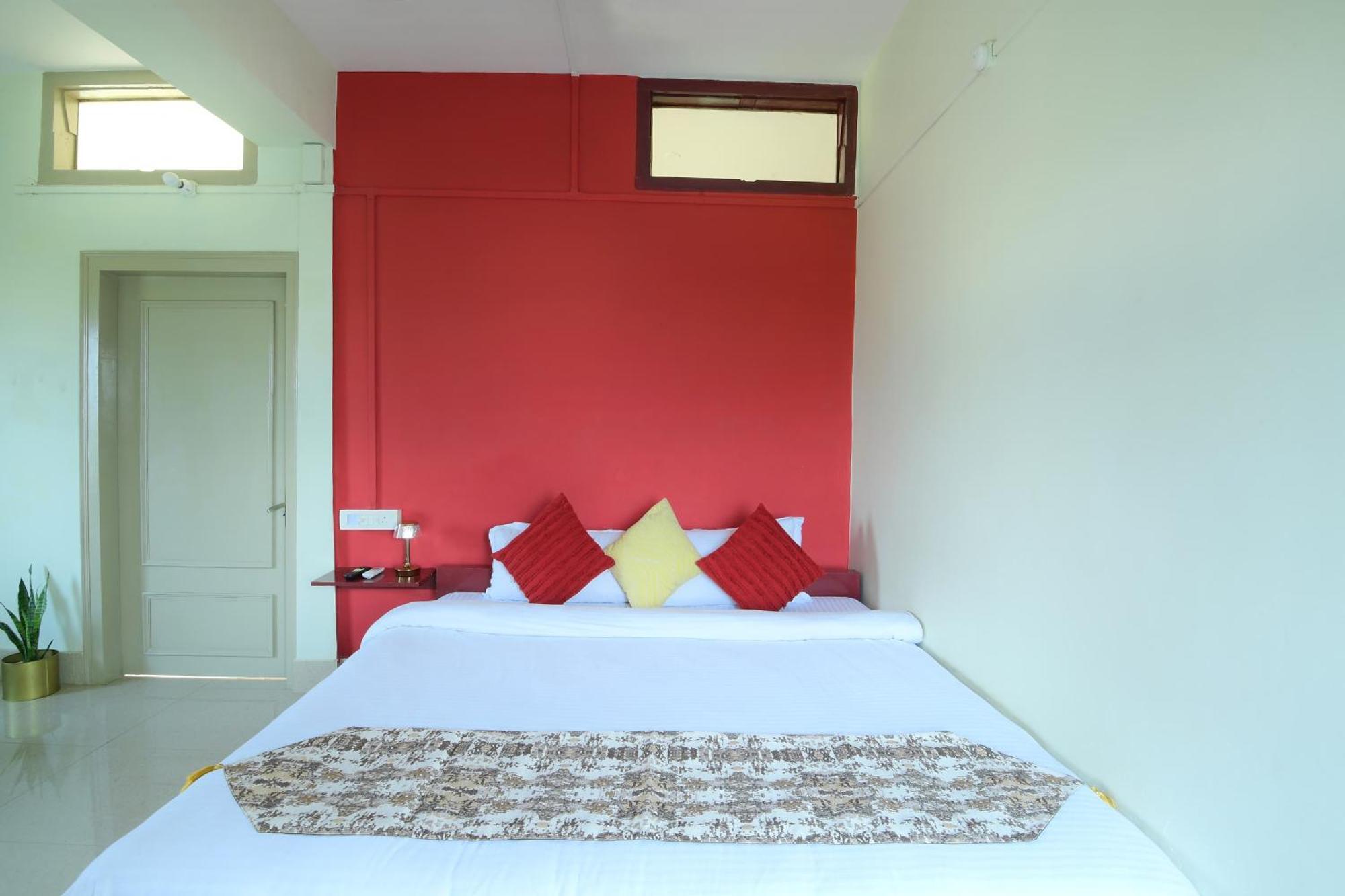 Hotel Bhargav Guwahati Luaran gambar